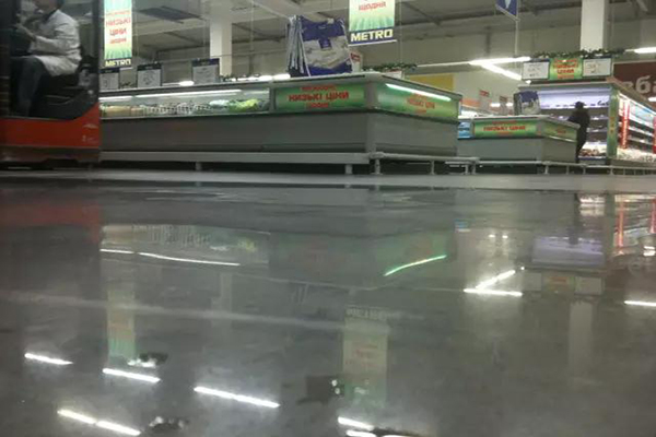 超市地面材料